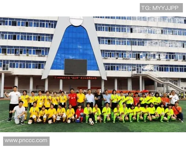 岳阳队足球奋勇前行再创新高 助力地方足球崛起与发展