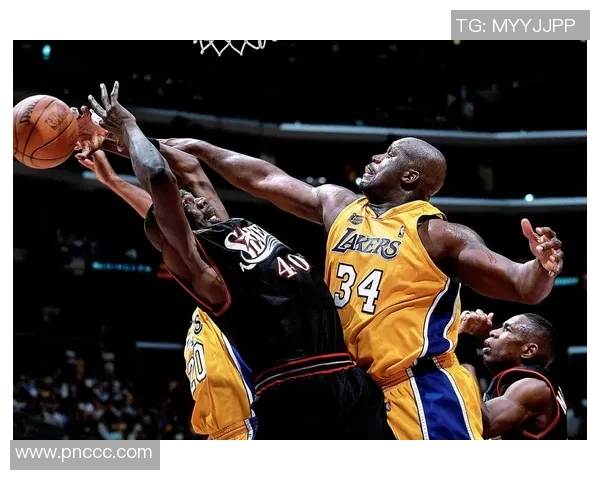 沙奎尔·奥尼尔:篮球巨星的传奇之路与场外影响力探讨